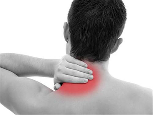 胸颈椎疼痛是什么原因