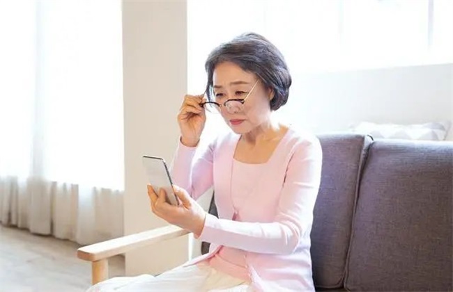 郑州白内障治疗价格—尖峰眼科